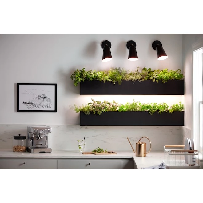 GE Grow Light 30W Advanced Red Spectrum LED BR30 Indoor Fixture (1-Pack) 5 GE Grow Light 30W Advanced Red Spectrum LED BR30 Indoor Fixture (1-Pack) - Image 3