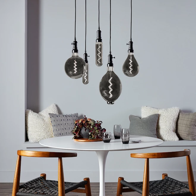 GE Large Vintage 25W Replacement LED Smoke Finish Spiral Filament Decorative BT56 Light Bulb (1-Pack) 5 GE Large Vintage 25W Replacement LED Smoke Finish Spiral Filament Decorative BT56 Light Bulb (1-Pack) - Image 3